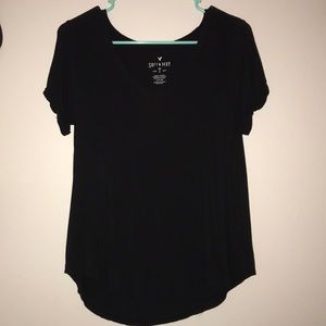AE soft and sexy V neck